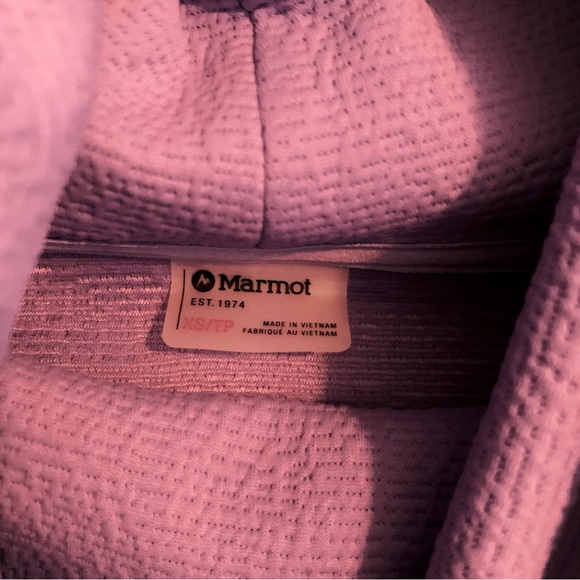 Marmot Women's Annie Long-Sleeve Paisley Purple XS - Picture 2 of 3